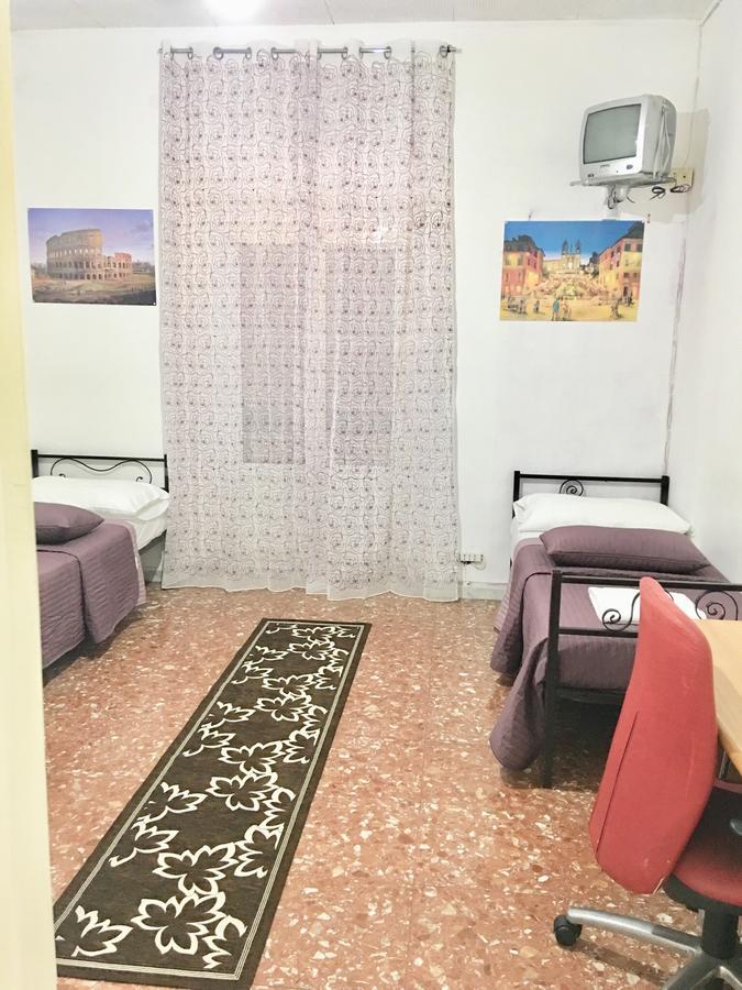 Hostel New Golden House Rom Exterior foto